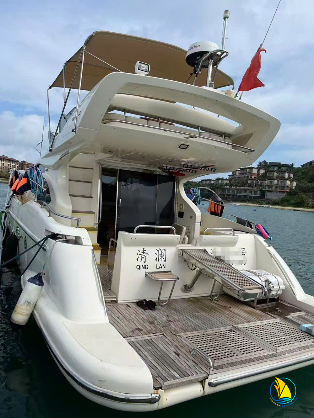 Du-thuyen-azimut-45-feet