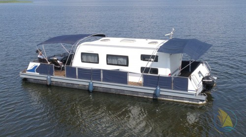 NHÀ NỔI ĐỘNG CƠ