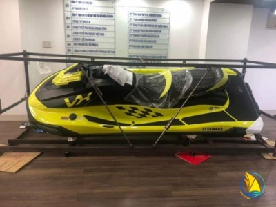 Handover of Yamaha 1800cc Jet Ski - Speed, Power & Class