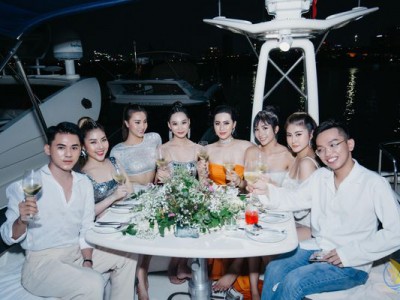 LEATHER RENTAL ORGANIZATION FOR MAXIMUM PARTY, RECEPTION