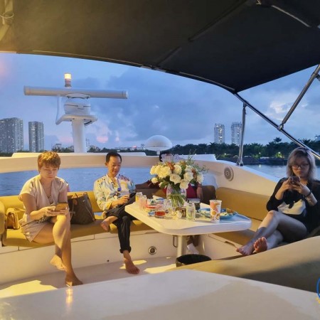 Vietnam Yacht Club Company Limited - Luxury cruise