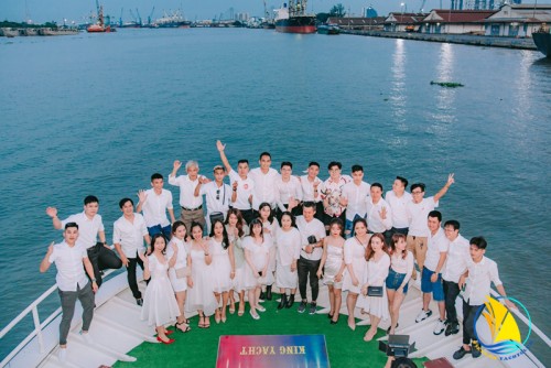 EVENT SERVICES CUSTOMERS - ON YACHT