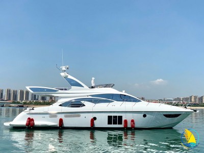DU THUYỀN AZIMUT 60 FEET