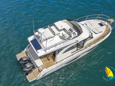 DU THUYỀN BÉNÉTEAU ANTARES 11 FLY