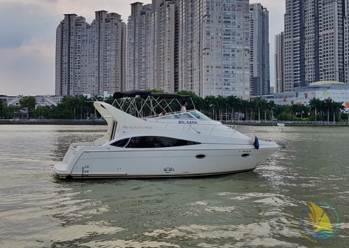 CARVER YACHT 36