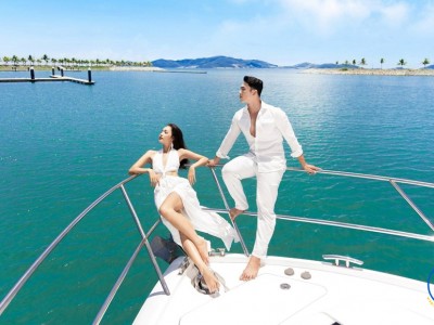 TÌNH YÊU NGỌT NGÀO GIỮA ĐẠI DƯƠNG