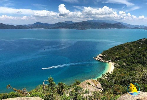 HALF DAY TOUR SUNRISE WATCHING DINNER ON YACHT
