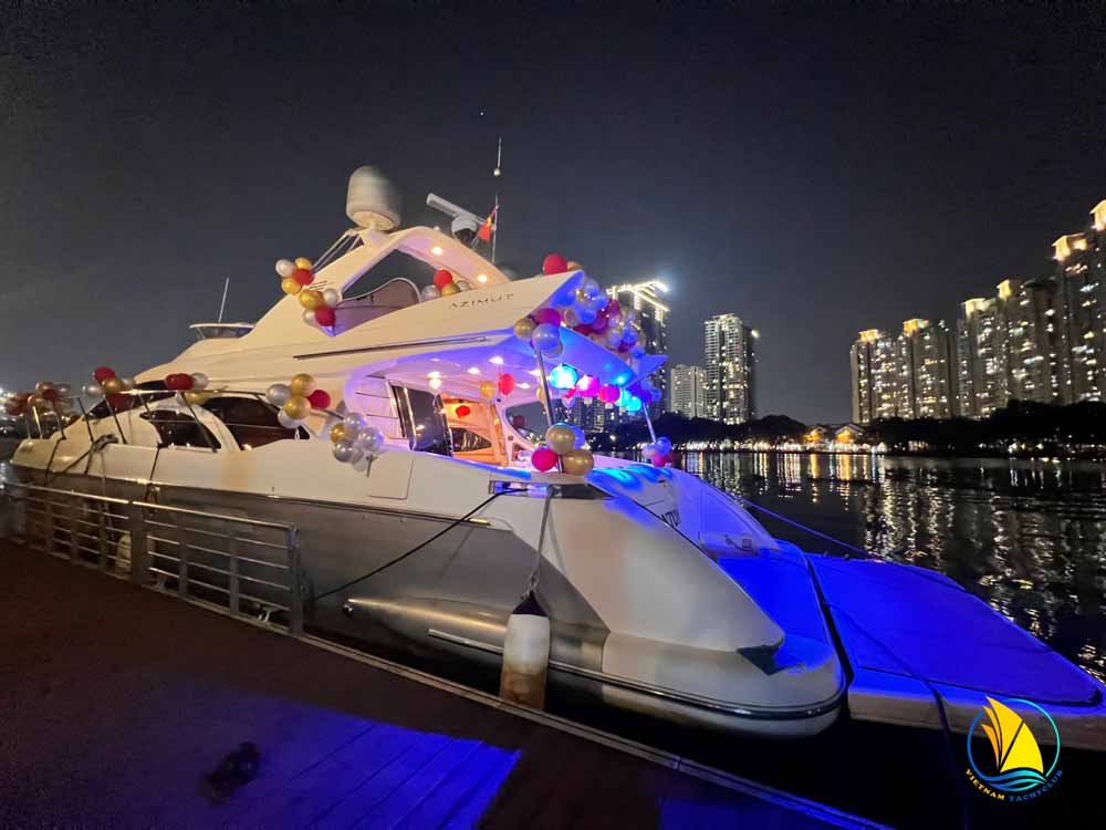 DỊCH VỤ CHO THUÊ DU THUYỀN AZIMUT 62