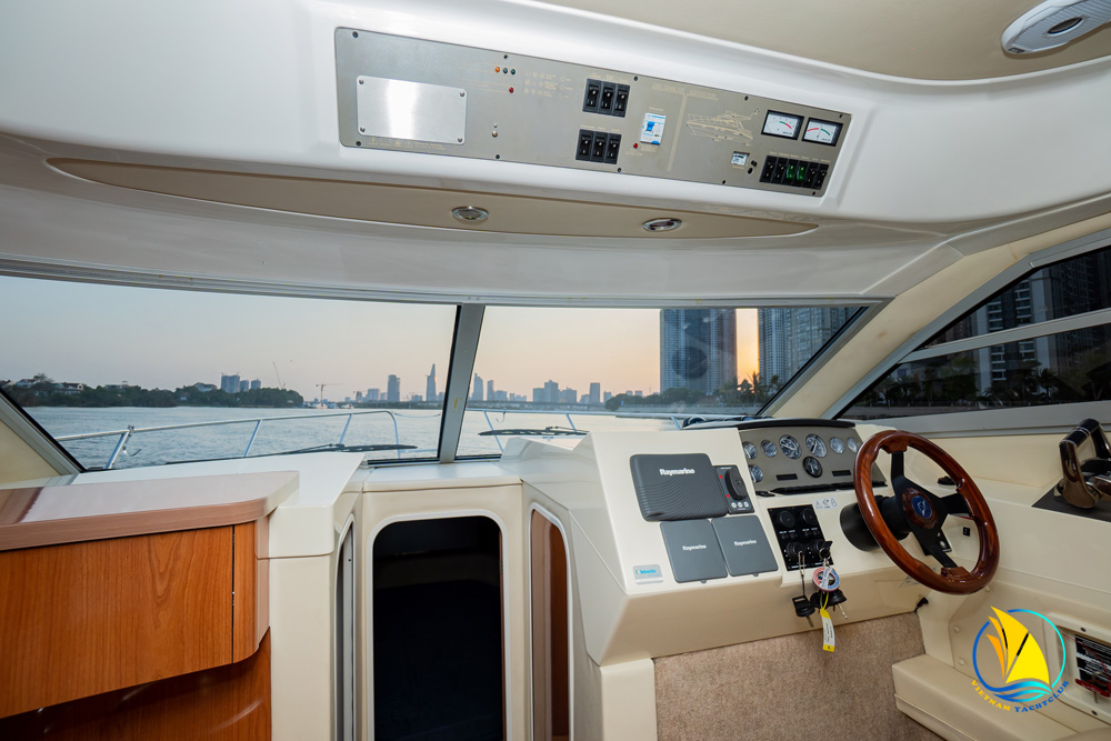 Lễ Bàn Giao Du Thuyền SEALINE F34 Yacht Tại Hà Nội -  Khẳng Định Đẳng Cấp Cùng Việt Hoàng