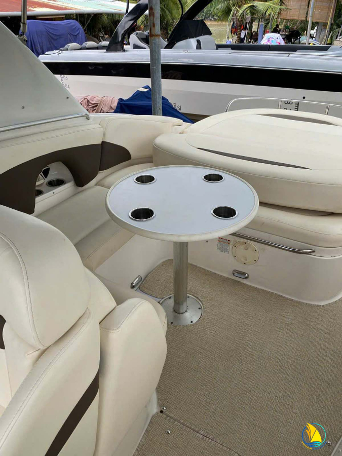 LƯỚT NHẸ TRÊN SÔNG CÙNG YACHT MINI CHAPARRAL