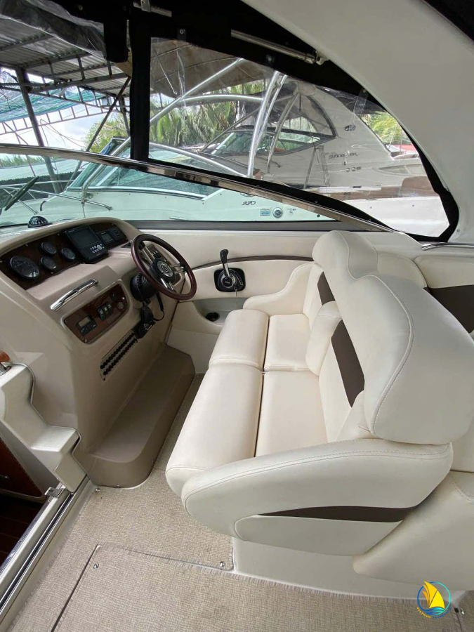 LƯỚT NHẸ TRÊN SÔNG CÙNG YACHT MINI CHAPARRAL