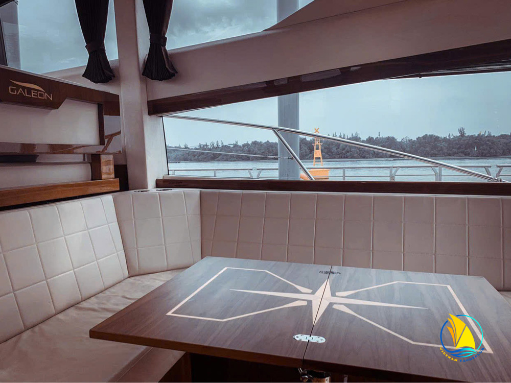 GALEON 420 FLY YACHT RENTAL ON SAIGON RIVER - EXPERIENCE CLASS AT THE BEST PRICE